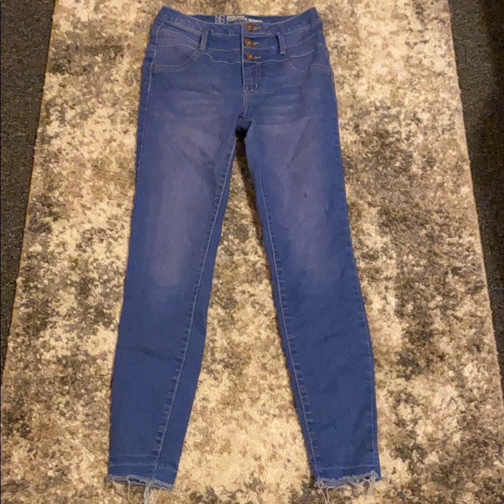 Skinny jeans